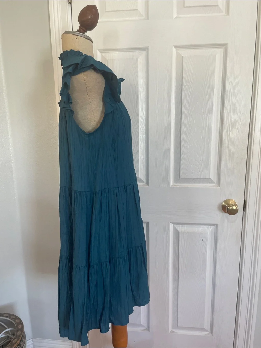 Moodie Teal Button-Front Tiered dress ruffles flutter sleeves women’s size M - Picture 4 of 14